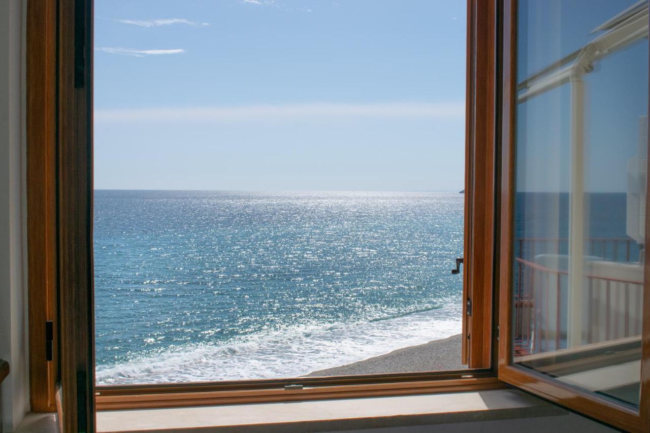 Beach House Acquamarina Letoianni Exterior foto